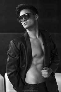 alex-8621b_resize_ws