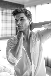 alex-8946d_resize_ws